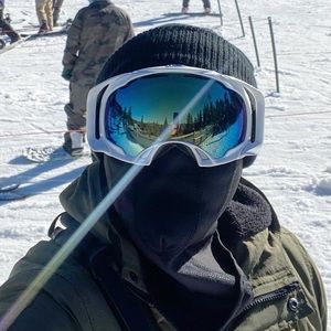 Meet your Posher, Jonas